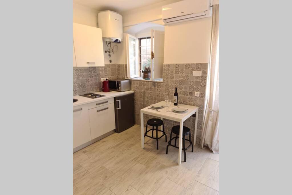 Studio Apartment Marella Vis Esterno foto
